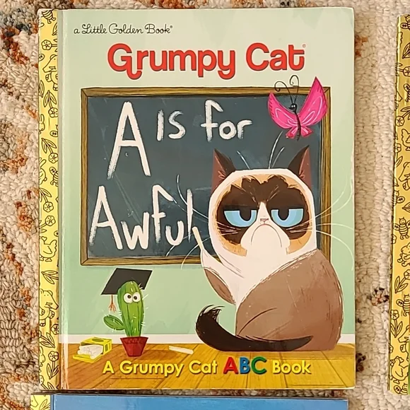 Little Golden Books - Picture 2 of 9